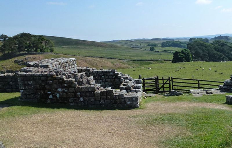 A comprehensive guide to Hadrian's Wall