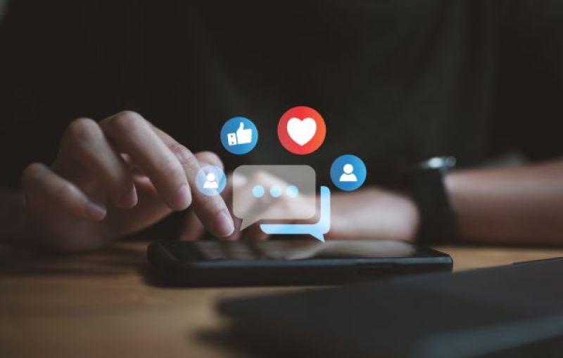 Sharing social media skills